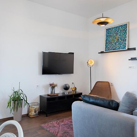 Polai Boutique Apartments With Free Parking Экстерьер фото