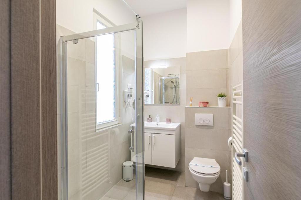 Polai Boutique Apartments With Free Parking Экстерьер фото